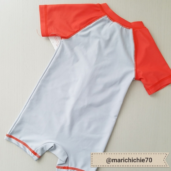 Old Navy Boys' Swimwear - Picture 2 of 3